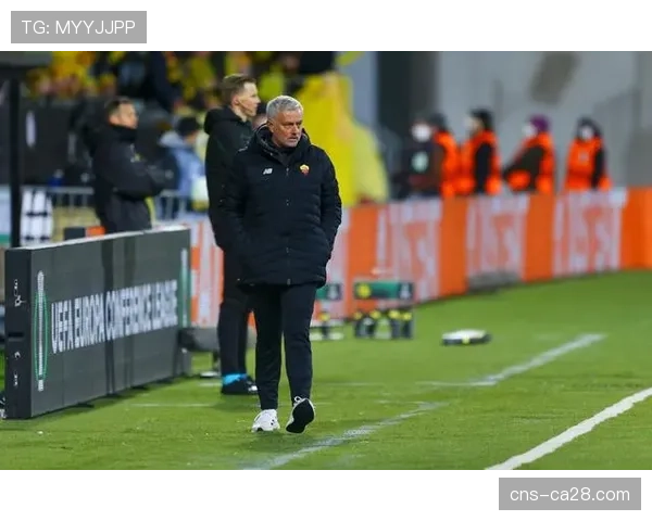 罗马突发危机：教练与总监关系彻底破裂，老板紧急返意处理